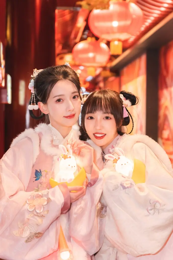 qq导航智能红绿灯功能界面